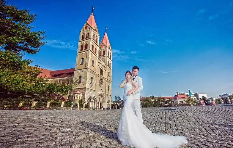 魏斯理的婚纱摄影作品《大青岛》