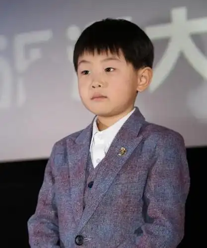 张峻豪_演员_作品_个人资料_简历_经历_留言 - 酷乐米