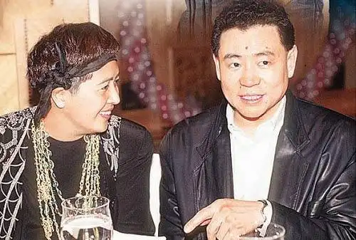 刘銮雄身边女人如走马灯 关之琳李嘉欣最知名