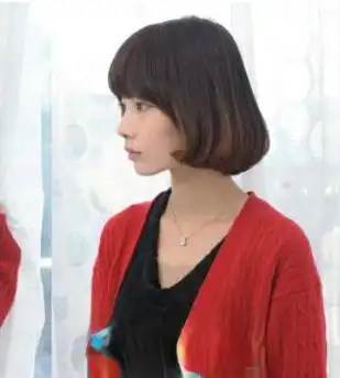 女生前长后短波波头发型