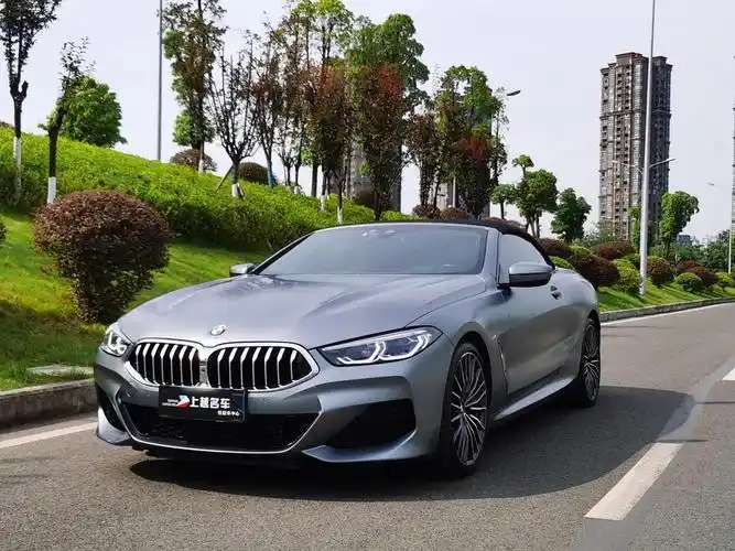 宝马8系 2021款 改款 840i 敞篷轿跑车 m运动套装 76.80万指导价