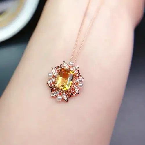女镶黄水晶轻奢小众设计感黄宝石吊坠带证书七夕情人节生日礼物送女友