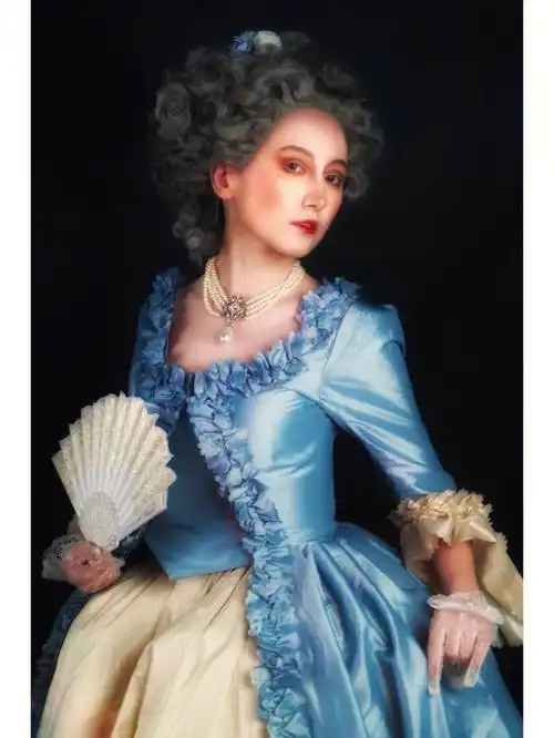 上戏服化日常洛可可风造型