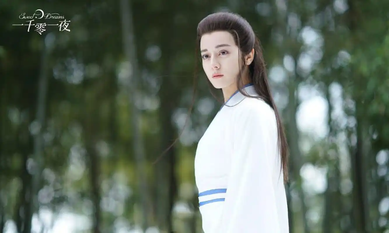 迪丽热巴一千零一夜古装剧照图片