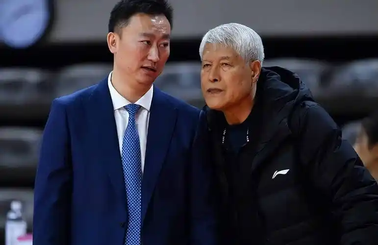 82岁蒋兴权首冠要来了 27年苦等只为这一天_辽宁队_广东队_广厦队