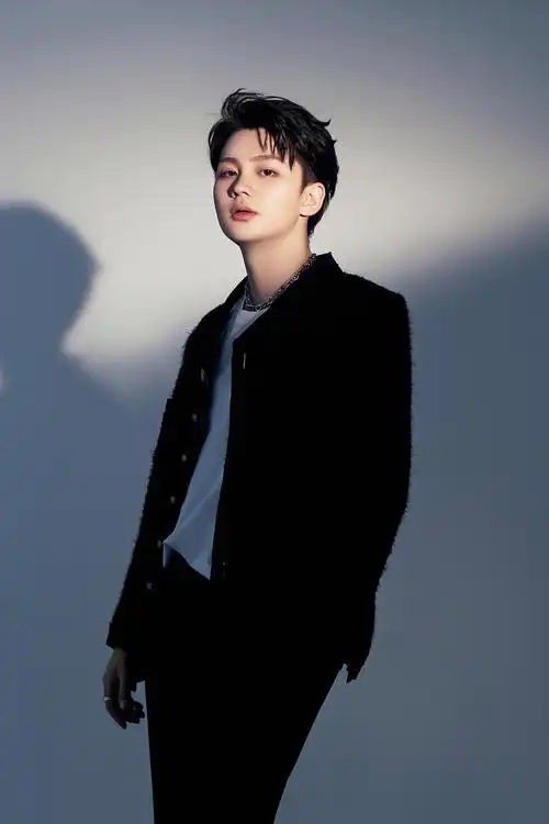 sz5hjsjrmcql"> span class="ref" data-ctrid="sfkyf67r9t3w">姚六一