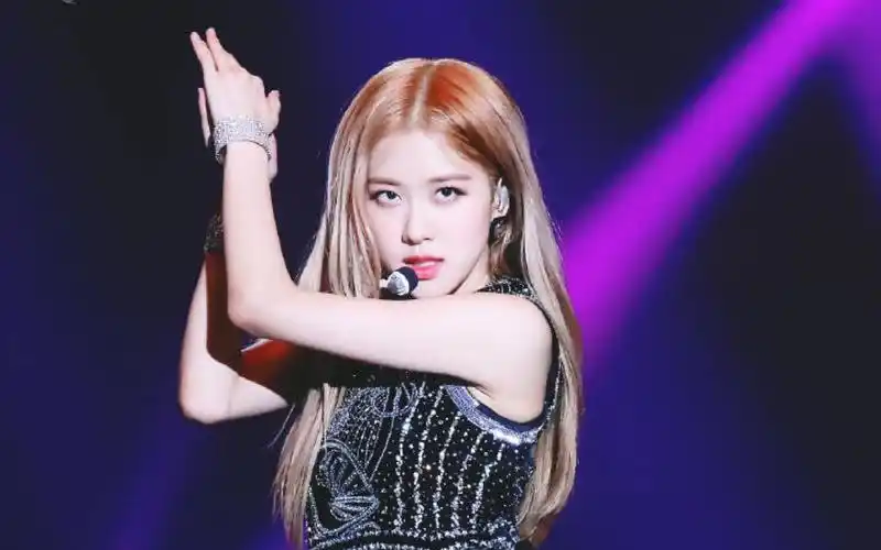 澳洲小玫瑰朴彩英的神仙直拍!rose女士也太会扭了吧!