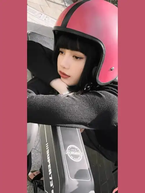 壁纸艺术家一组甜辣lisa壁纸分享