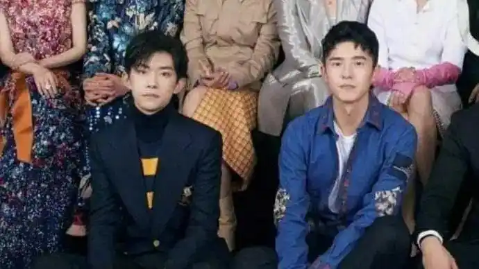 刘昊然热聊易烊千玺,不和传闻不攻自破,中戏哥俩惺惺相惜