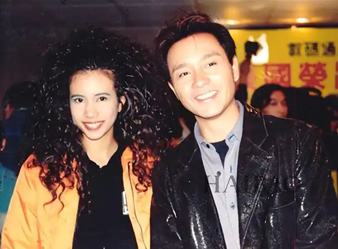 张国荣与20位港台女星的珍贵合影,追忆那些岁月中的红尘往事-下