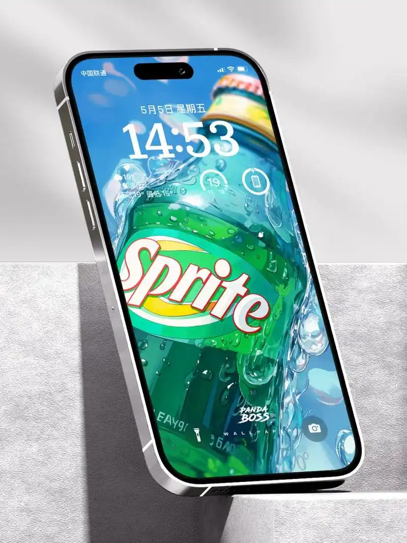 夏日壁纸 | 看一眼就解渴的清凉雪碧壁纸 清新的雪碧,冰冷中带着温柔