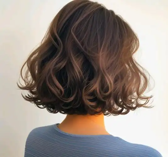 最美还是全头烫,蓬松瘦脸显发量|烫发|脸型|发尾|波波头_网易订阅