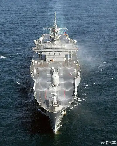 两栖舰艇和两栖作战(42/90)