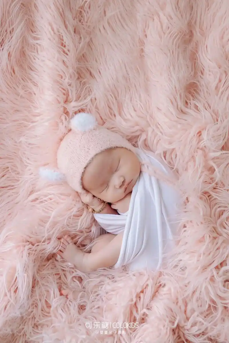 满月照可以这样可爱#新生儿摄影 #宝宝照 #满月照 #每一个 - 抖音