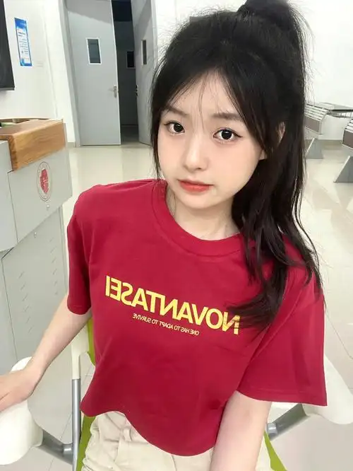 高马尾77八字刘海yyds