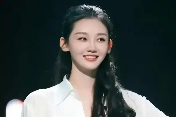 苗苗录浪姐瘦回100斤,一家围着她转,郑恺自愿在家和丈母娘带娃