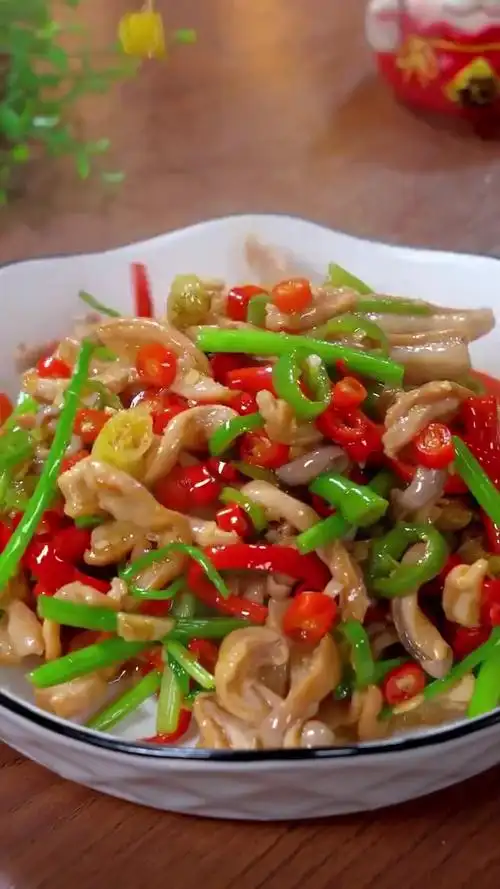 除了好吃就是香 猪肚的做法 下饭菜 美食教程 家常菜 生炒猪肚