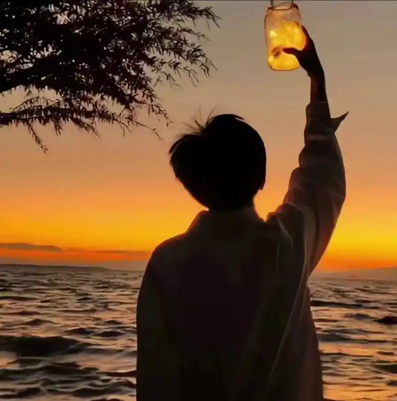 男生背影头像#夕阳下背影头像#抖音高清头像 #夕阳下背影头 - 抖音