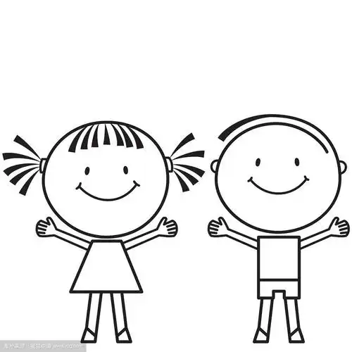 女孩和男孩肩并肩站着