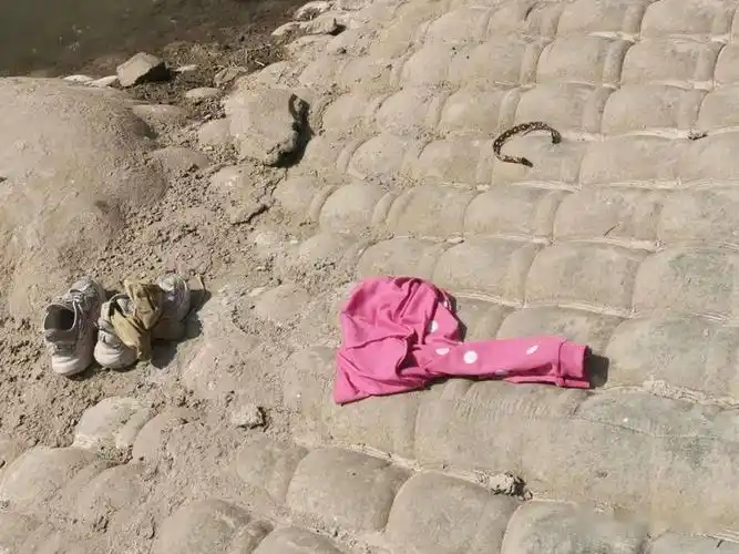 突发涟水黄营三女孩结伴戏水一女孩不幸溺亡68