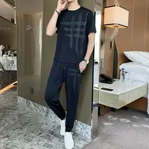 冰丝套装男夏季薄款穿搭短袖t恤潮痞帅男装搭配一套帅气成熟30岁