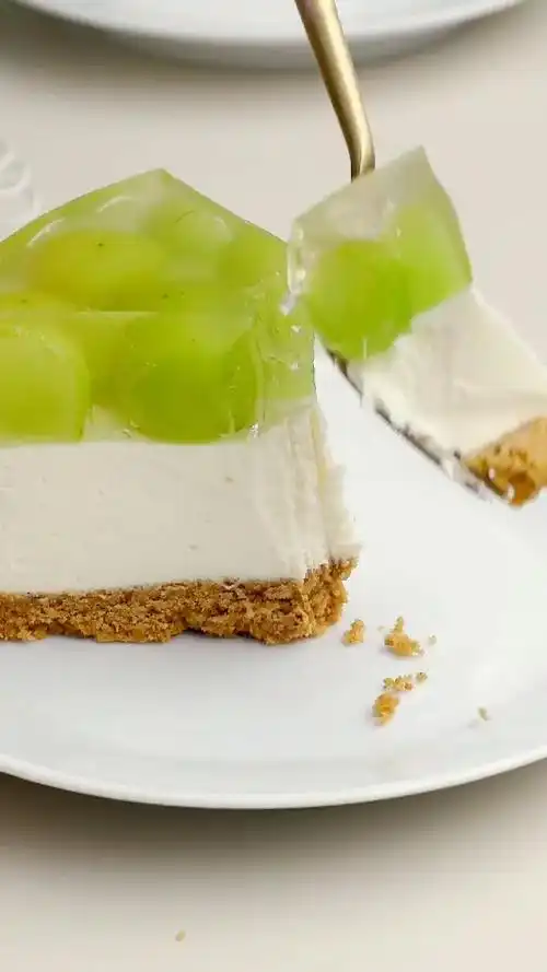 青提芝士慕斯,不用烤箱做蛋糕,颜值爆表.