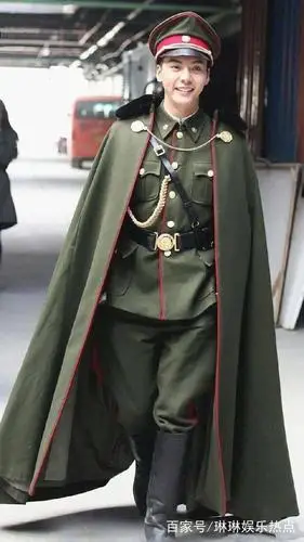 "易燃易爆"民国军装男神,你想做哪位的"军阀太太"?