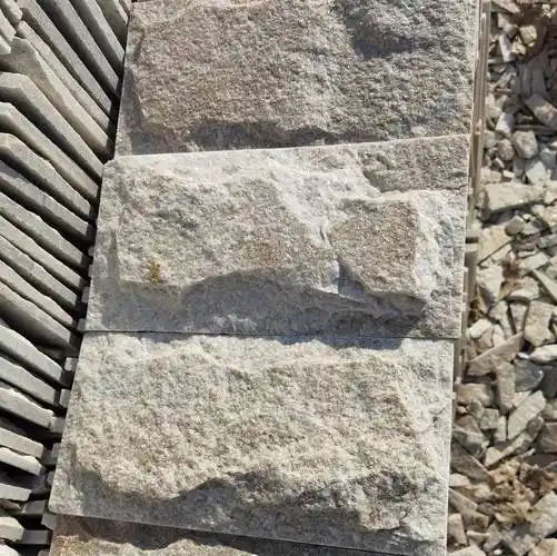 高粱红蘑菇石厂家外墙砖蘑菇石红色外墙砖厂家粉石英蘑菇石