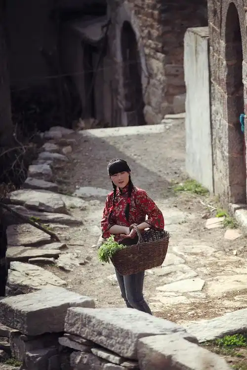 轻舞征文遇见傻春儿散文