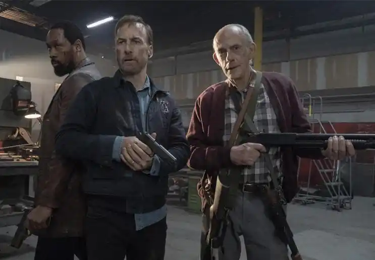 美国电影《小人物》,隐藏身份被欺负,奋起反击灭黑帮