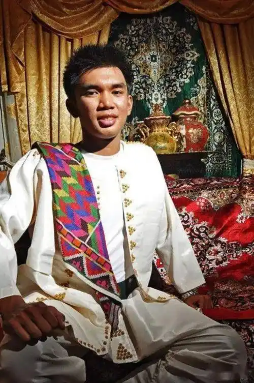 菲律宾南部的传统服饰④男装篇