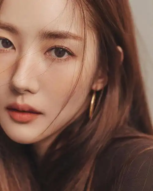 男神收割机朴敏英