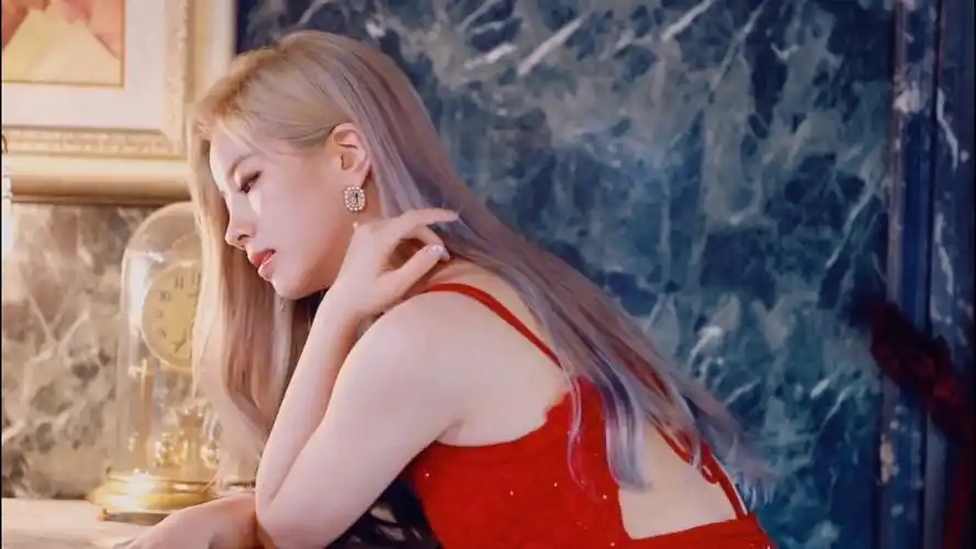 金多贤在我心中绝美的造型