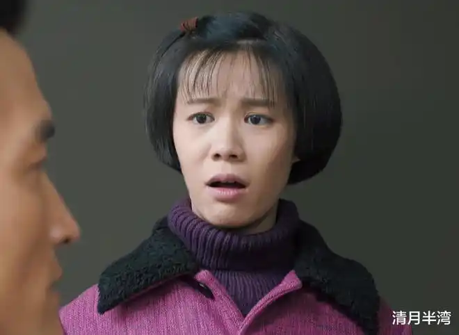 战天狼》播出,这次张光北同样带上了女儿,还让她拿到了进步女青年邵青