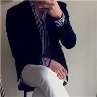 个性半身成熟帅哥照片头像真实照片,男生头像图片