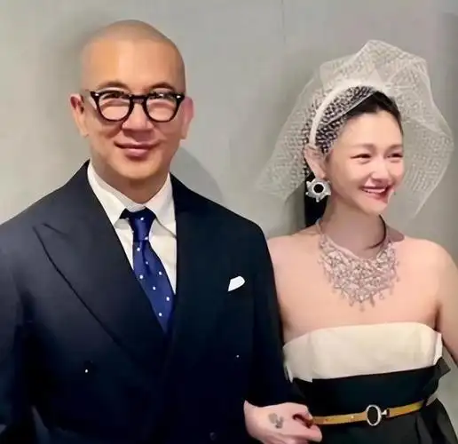 大s给前夫下绝育药周震南鞠婧祎被嘲纪凌尘甩锅前女友