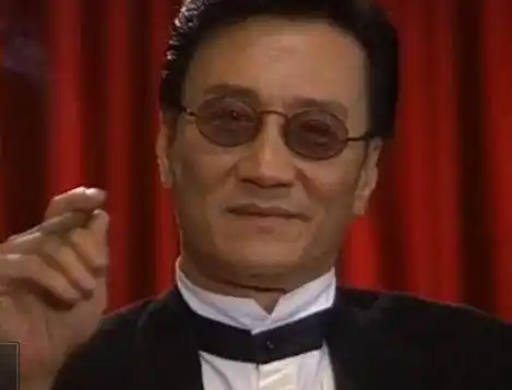 谢贤演《千王之王》固然经典,可那毕竟是影视剧创作.