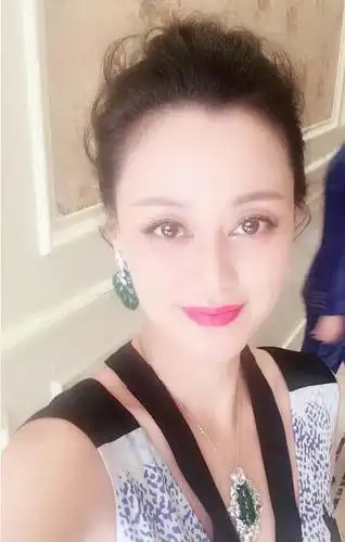 谁给沈鱼封的"中国皇后"?是无知无畏还是自信膨胀!