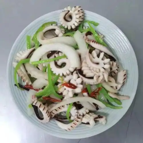 [鱿鱼批发]冷冻鱿鱼耳鱿鱼片鱿鱼花鱿鱼耳花新鲜冷冻鱿鱼条价格9.