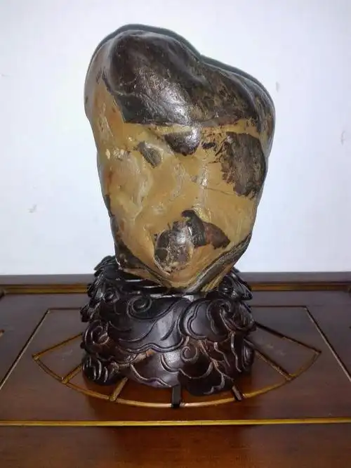 头条问答 - 500万投资奇石,是建馆好,还是经营门市好?(42个回答)