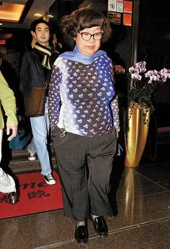 沈殿霞去世五周年旧照回顾 热吻郑少秋照片曝光(图)