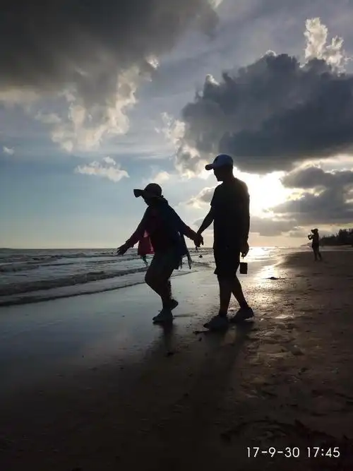 其它 长长的路漫漫的走 写美篇一辈子的不离不弃,相濡以沫,即使是清贫