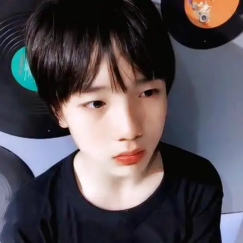 十八楼头像持更