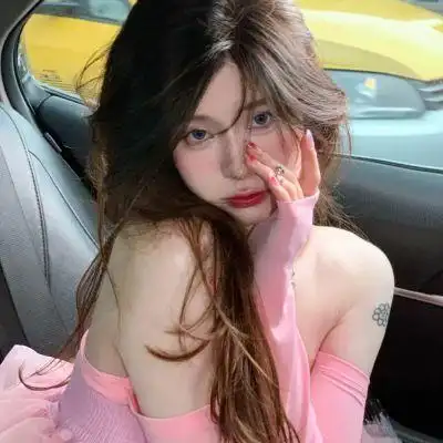 直女对女生有好感-女生头像 - 壁纸家