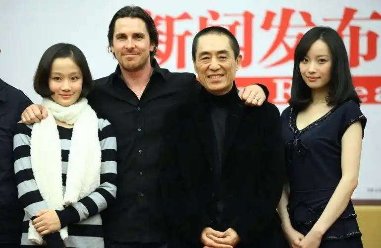 张艺谋_周冬雨_什么