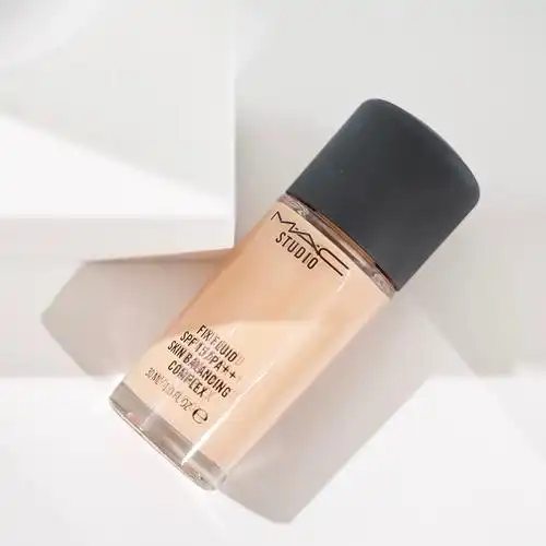 mac魅可无瑕粉底液30ml控油遮瑕保湿油皮持妆不脱妆