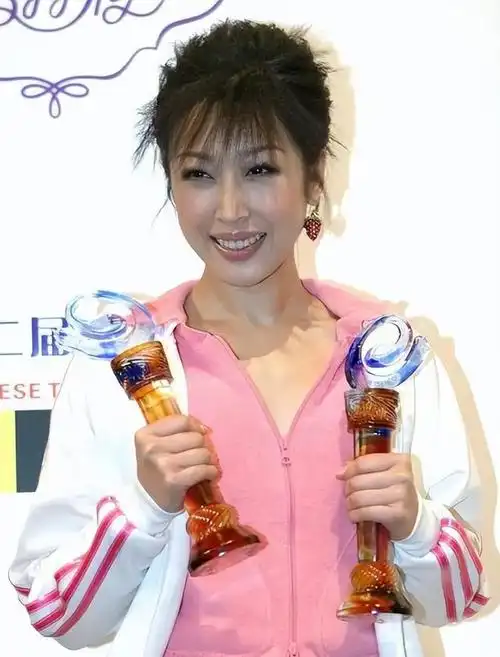 名利难救孙悦,51岁歌坛天后坠落史