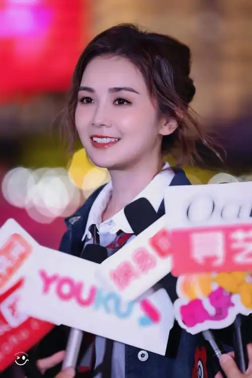 阿sa蔡卓妍##蔡卓妍电影金手指