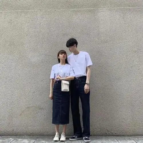 原创身高156小个子跟183男友情侣装搭配,显高时尚气质,秀恩爱很高级