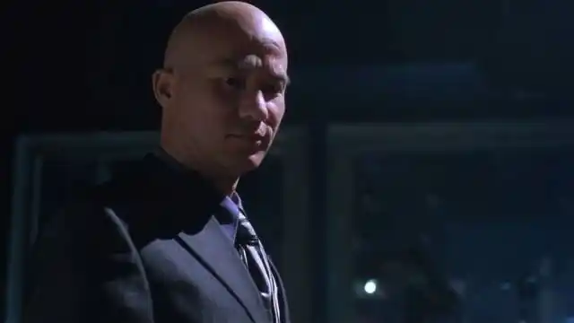 他是李子雄他在《寒战2》中又与发哥再次上演对手戏他在《英雄本色》